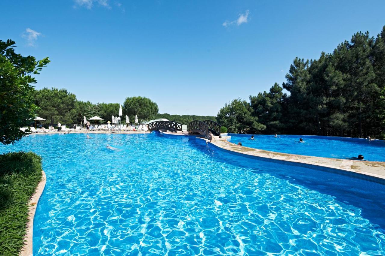 Kemer Country Hotel Istanbul Zekeriyaköy Kültér fotó